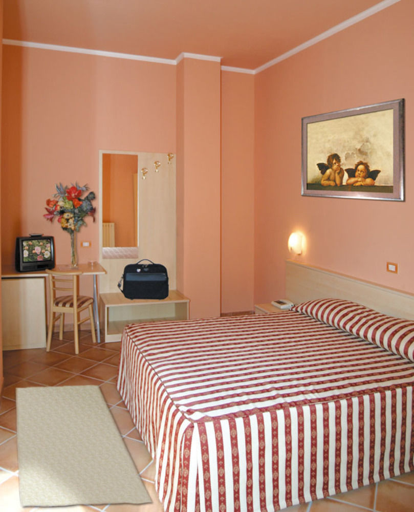 Hotel Di Rocco Loreto Aprutino Buitenkant foto